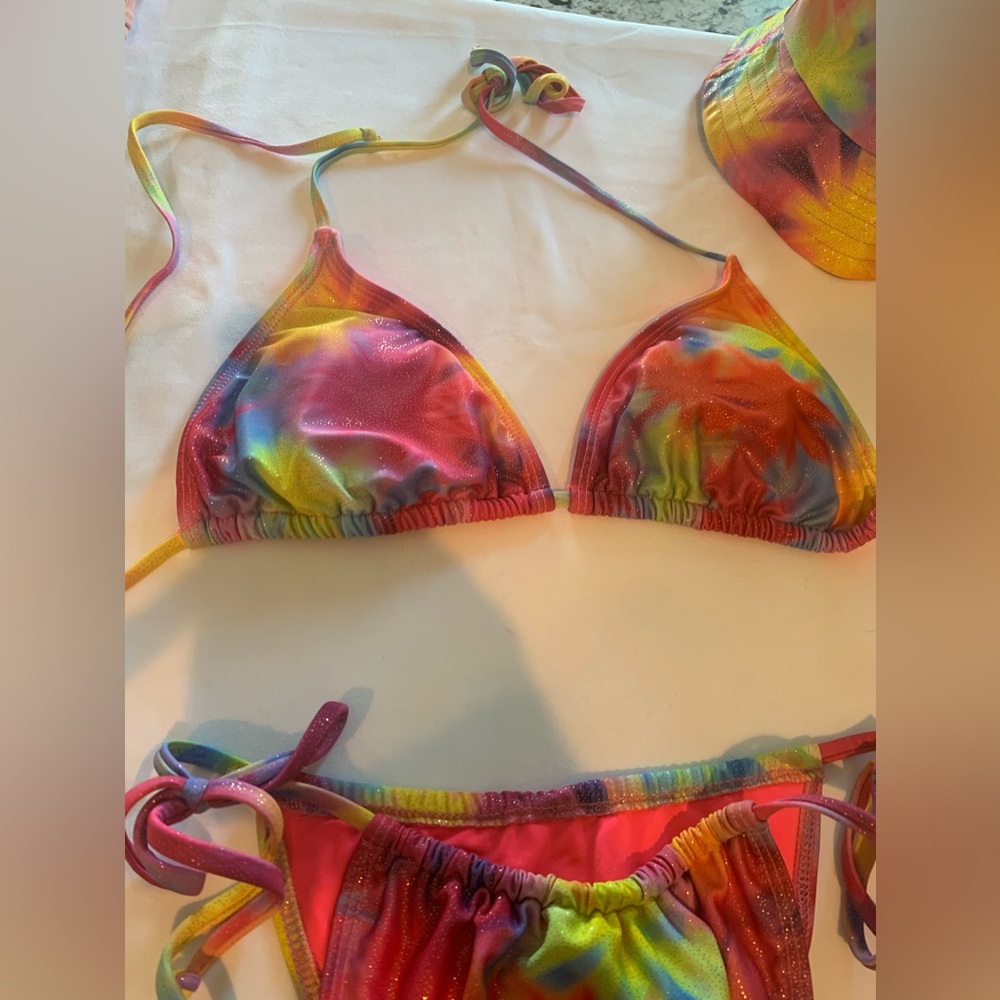 Reversible swim suit with matching bucket hat size small